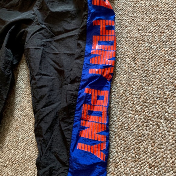 Forever 21 X Pony collaboration off shoulder set - Picture 4 of 6